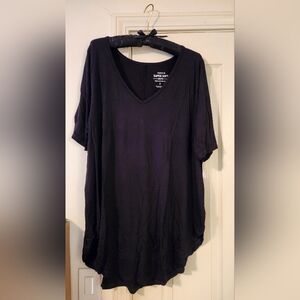 Torrid Super Soft Black V-Neck Short Sleeve Tunic Top Size 3